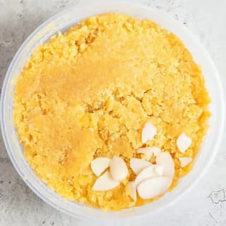 Moong Dal Halwa Tray