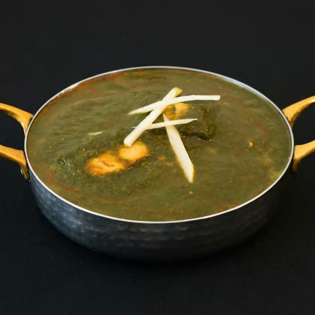 Chicken Saagwala Tray.