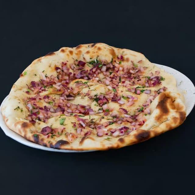 Onion Kulcha Tray.