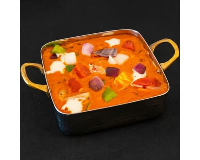 Paneer Tikka Masala Tray.