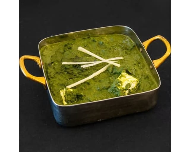 Palak Paneer Tray.